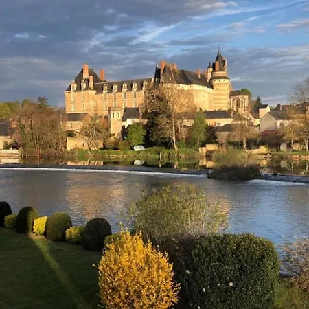 Charmante Maison Renovee En Pays De La Loire . *
